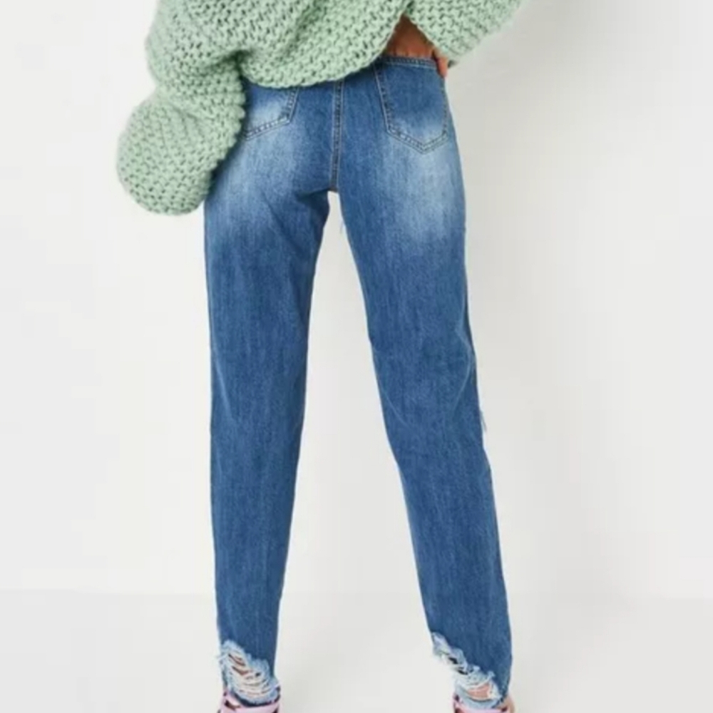 💙 HOST PICK 💙 Riot Society High Rise Ripped Mom Jeans Size 10 - Picture 8 of 8
